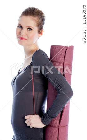 Attractive caucasian girl in her 30 shot in studio 11169070