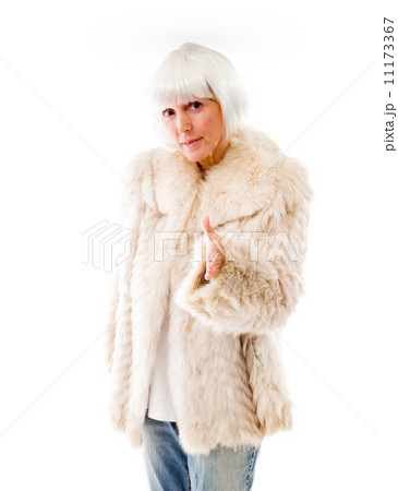 Senior woman offering hand for handshake 11173367