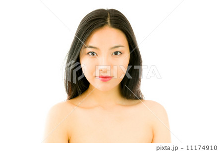 Smiling young Asian beautiful woman Smiling young Asian beautiful woman 11174910