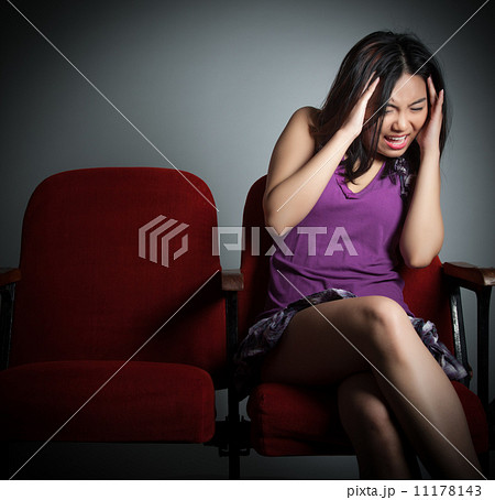 Attractive Asian girl 20s at the theatre isolate white backgroun Attractive Asian girl 20s at the theatre isolate white backgroun 11178143