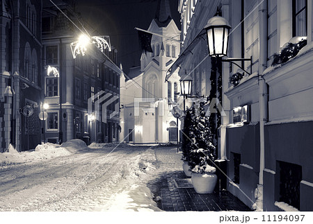 Night town in winter. Riga, Latvia Night town in winter. Riga, Latvia 11194097