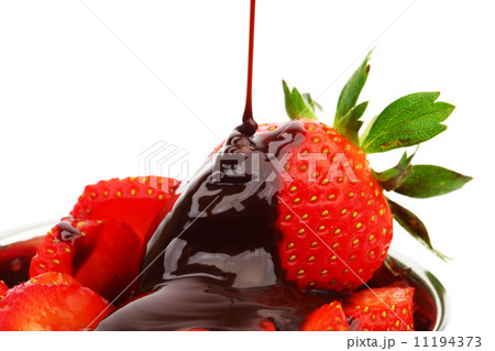 strawberry in chocolate strawberry in chocolate 11194373