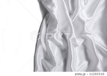 white silk 11203310