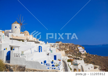 Windmill in Oia at Santorini island, Greece Windmill in Oia at Santorini island, Greece 11205912