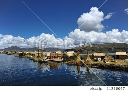 ペルー　プーノ　ウロス島 11216067