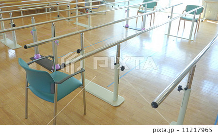 リハビリ 11217965