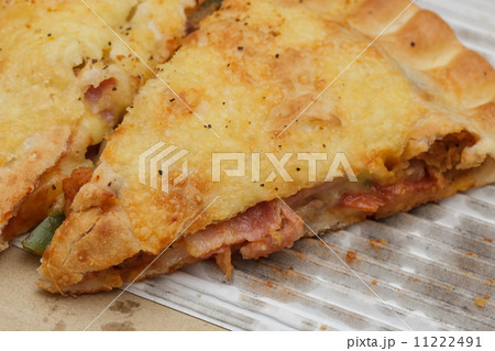 Pizza Calzone in box Pizza Calzone in box 11222491