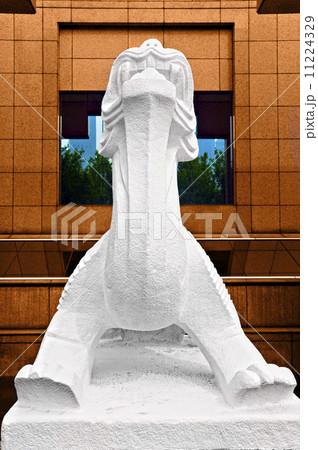 Lion Sculpture 11224329