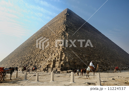 クフ王のピラミッド クフ王のピラミッド 11224537