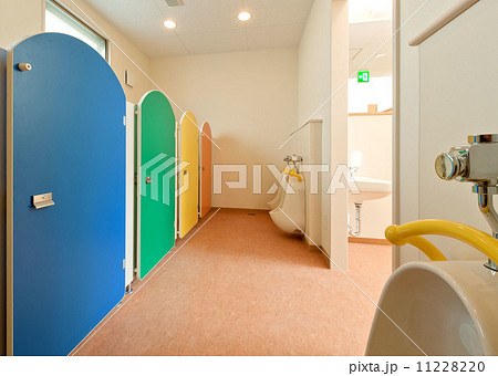 幼児用トイレ 11228220