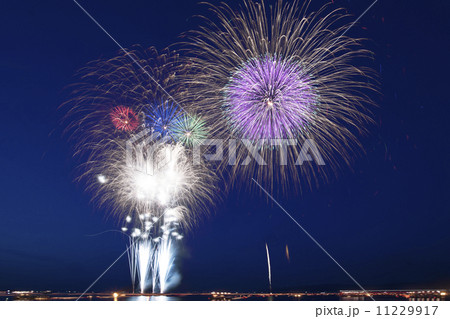 京都　宮津燈籠流し海上花火大会 11229917