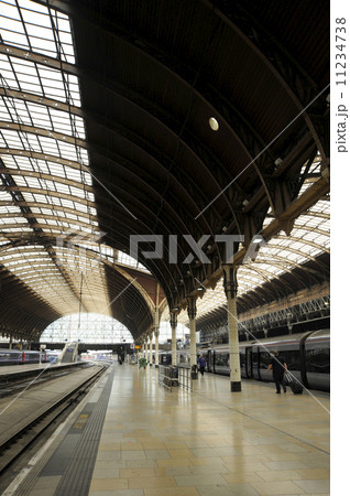 ロンドンパディントンステイション 11234738