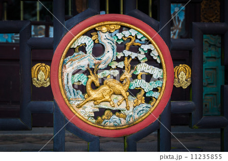 Chinese traditional wood carving 11235855