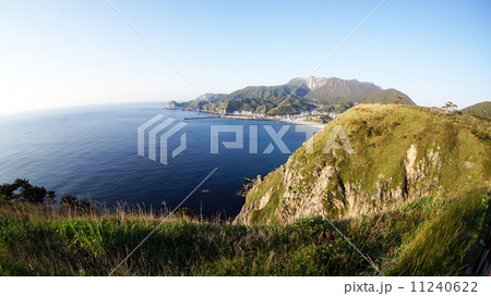 神津島　前浜海岸の風景 11240622