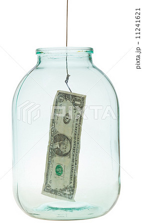 get out the last dollar from glass jar 11241621