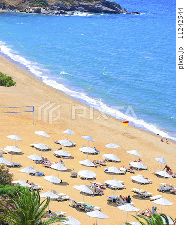 Warm Sea, Sun, Beach, Vacation. 11242544