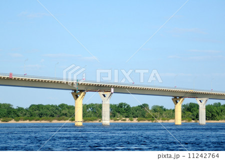 Bridge on the river Volga, Russia Bridge on the river Volga, Russia 11242764