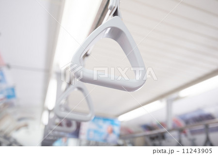 つり革 11243905