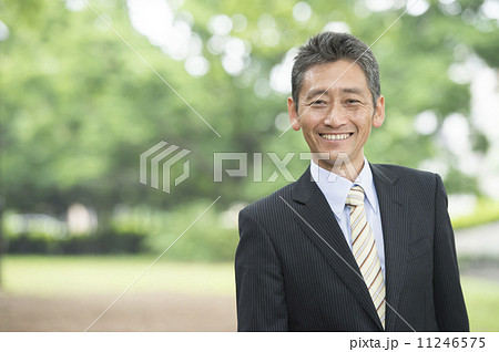 50代のビジネスマン 50代のビジネスマン 11246575
