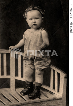 Vintage portrait 11248752