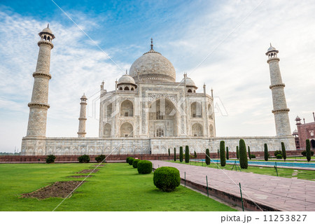 Beautiful Taj Mahal Beautiful Taj Mahal 11253827