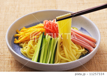 冷やし中華 11257334