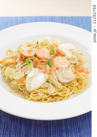 おいしい海鮮塩焼きそば おいしい海鮮塩焼きそば 11262769