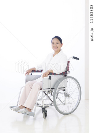 介護 介護 11263308