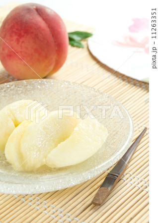 桃 桃 11263351