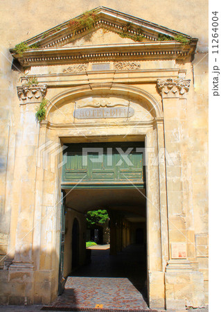 ゴッホが入院していた病院　アルル　南仏 11264004