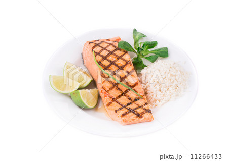 Grilled salmon filler with risotto. 11266433