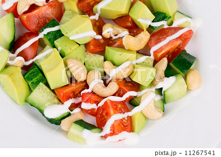 Fitness salad with avocado and tomatoes. 11267541