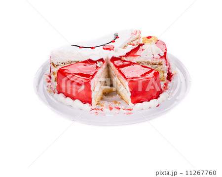 Cake cut in pieces. 11267760