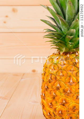 Fresh ripe pineapple 11270402
