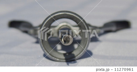 Tip of blur corkscrew. 11270961