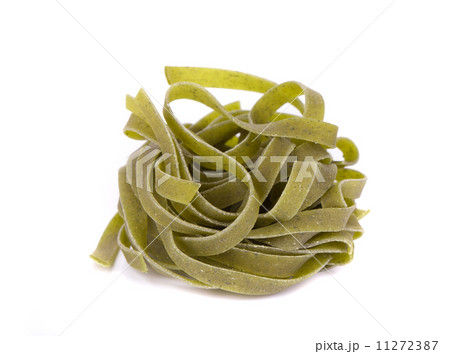Tagliatelle with spinach. 11272387