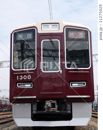 阪急電鉄　1300系　1300F　新車　正雀車庫撮影会 11275029