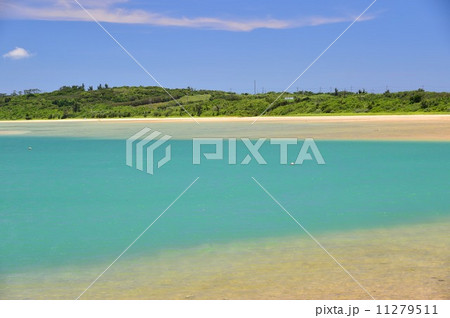 小浜島 トゥマールビーチの写真素材