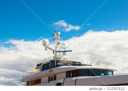white yacht white yacht 11282322