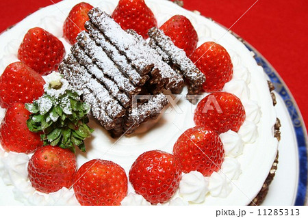 手作りのクリスマスケーキ 11285313