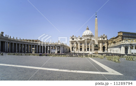 St. Peter's Squar, Vatican, Rome 11289794