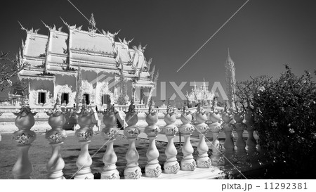 Wat Rong Khun Wat Rong Khun 11292381