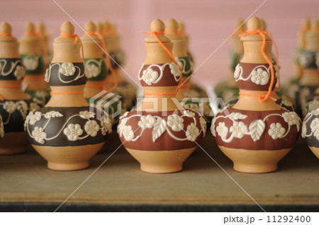 Labu Sayong (Traditional Water storage containers) Labu Sayong (Traditional Water storage containers) 11292400