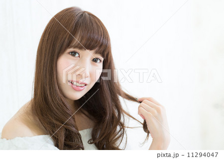 爽やかな女性 ヘアスタイルイメージ 爽やかな女性 ヘアスタイルイメージ 11294047