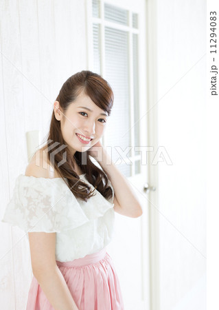 爽やかな女性 ヘアスタイルイメージ 爽やかな女性 ヘアスタイルイメージ 11294083