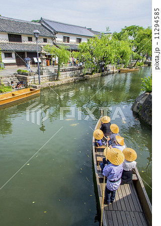 美観地区の川舟流し 11294585