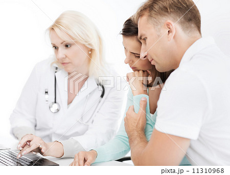 doctor with patients in hospital doctor with patients in hospital 11310968