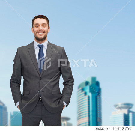 handsome buisnessman handsome buisnessman 11312750