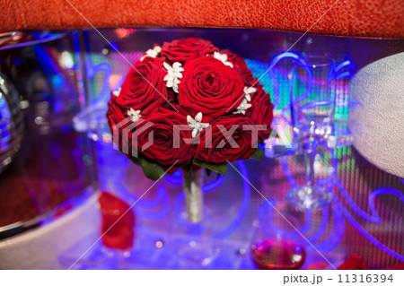 bouquet of red roses bouquet of red roses 11316394