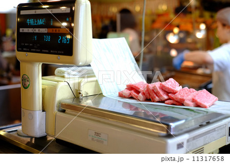 お肉の計り売り 11317658